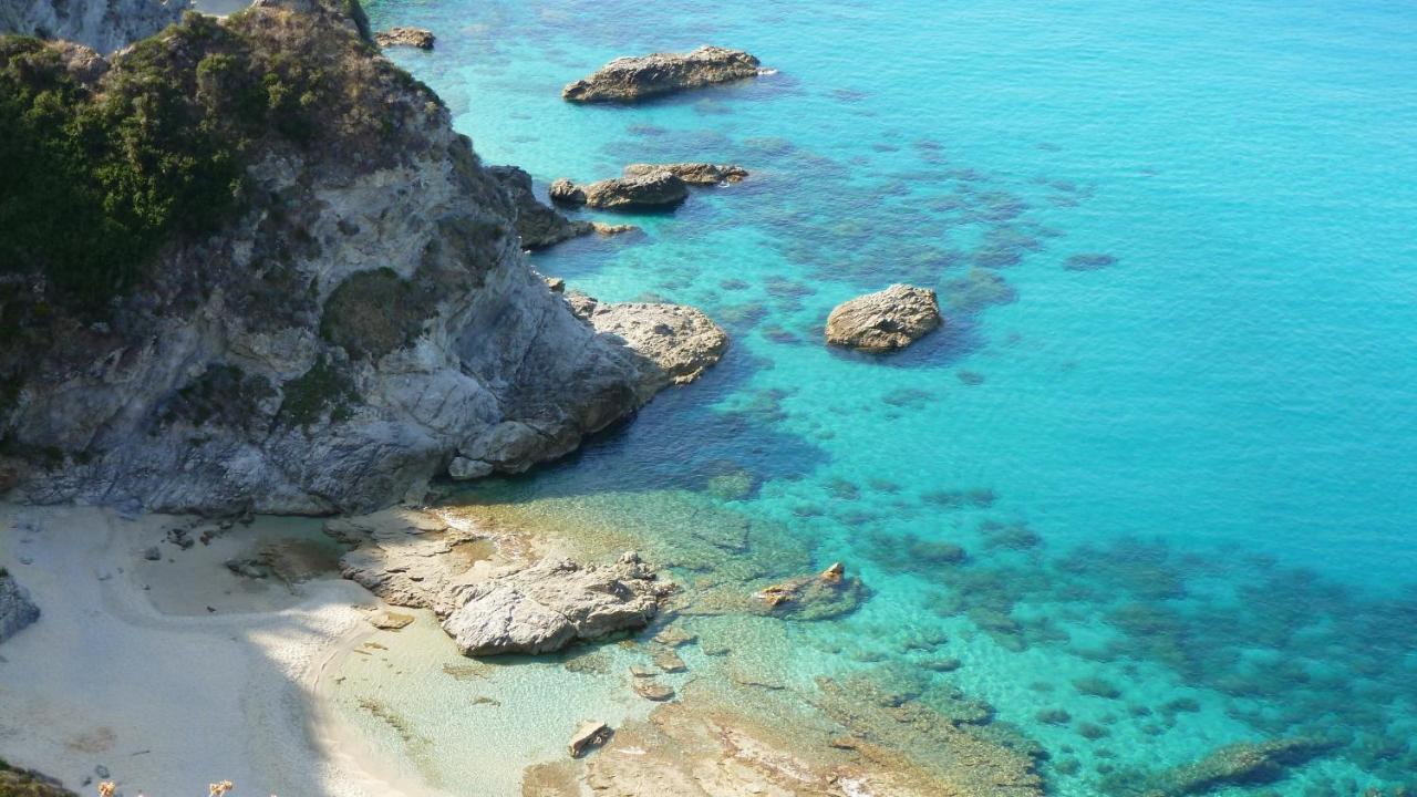 Villa Maria Elena Charme B&B Capo Vaticano Exterior photo